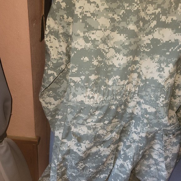 Coveralls, XL ABU pattern aka Digital Camo Coveralls-New - Picture 4 of 9